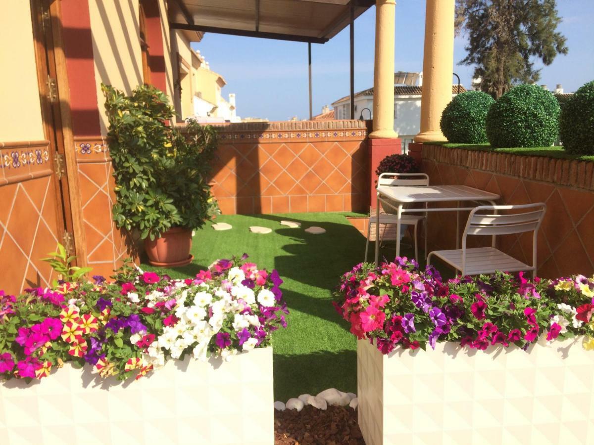 Apartment With Private Patio Fuengirola Ngoại thất bức ảnh