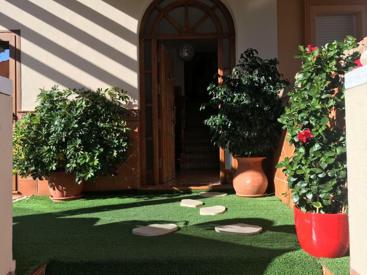 Apartment With Private Patio Fuengirola Ngoại thất bức ảnh