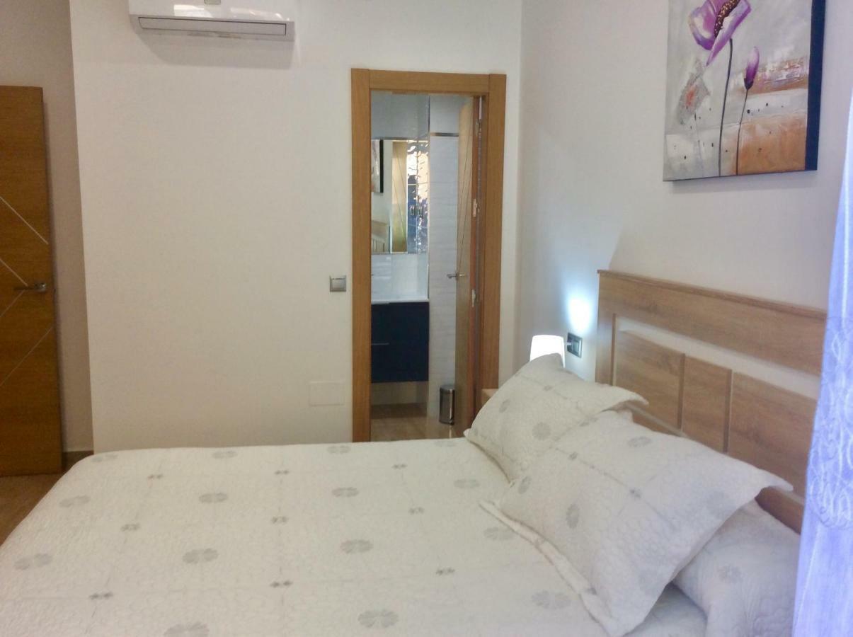 Apartment With Private Patio Fuengirola Ngoại thất bức ảnh