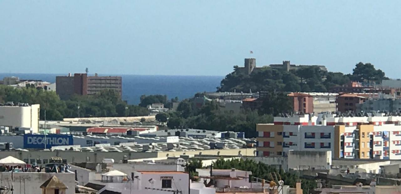 Apartment With Private Patio Fuengirola Ngoại thất bức ảnh