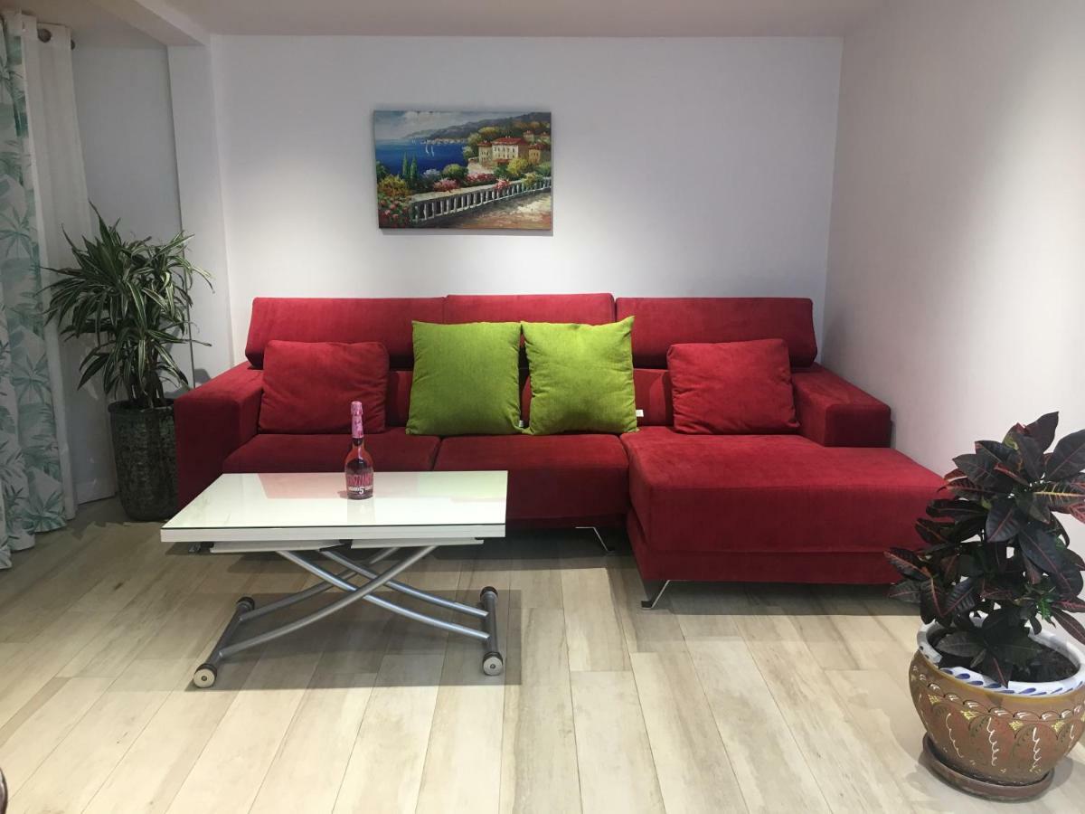 Apartment With Private Patio Fuengirola Ngoại thất bức ảnh