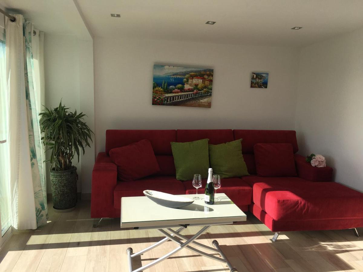 Apartment With Private Patio Fuengirola Ngoại thất bức ảnh