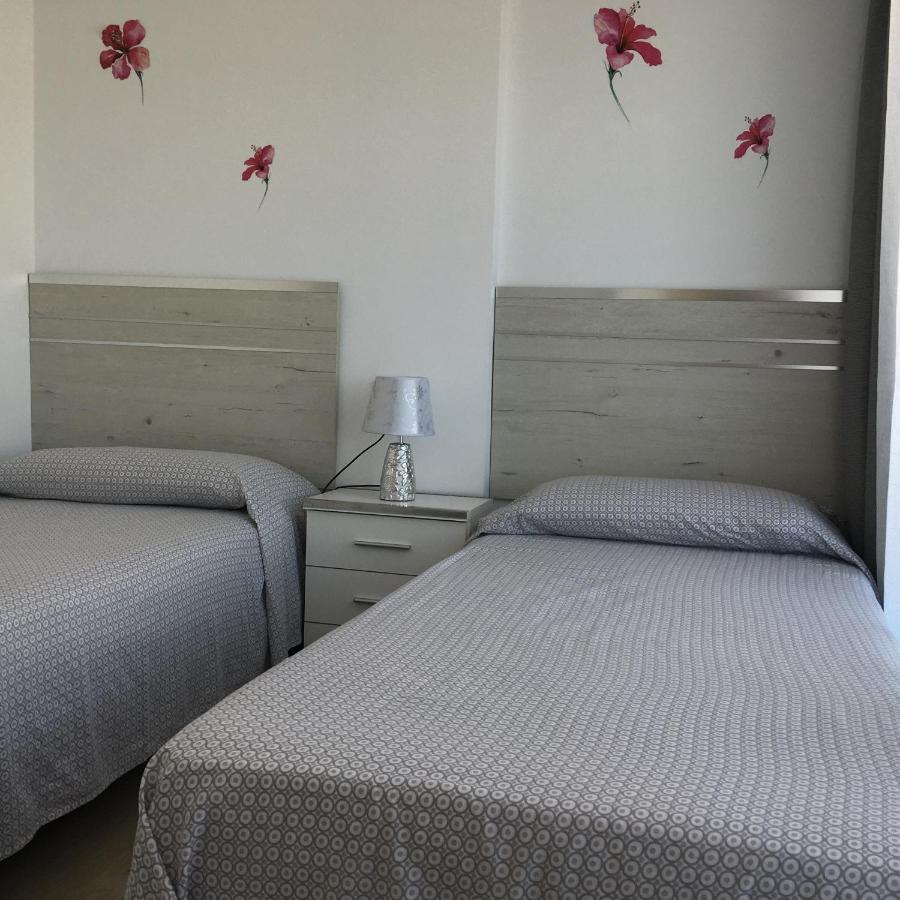 Apartment With Private Patio Fuengirola Ngoại thất bức ảnh